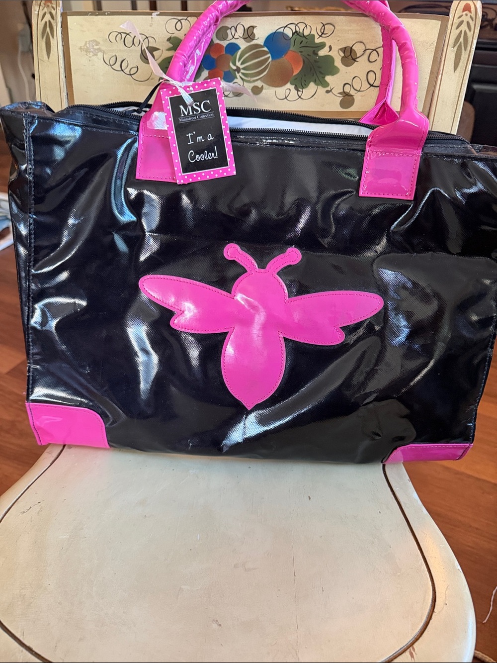 MSC "I'm a Cooler!" Pink & Black Bee Soft Cooler Bag – NWT